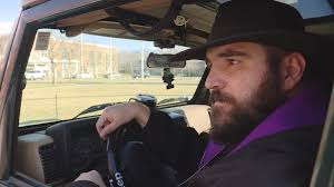 Utah priest offers drive-thru confession