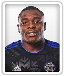 Donovan Escobar's Instagram, Twitter & Facebook