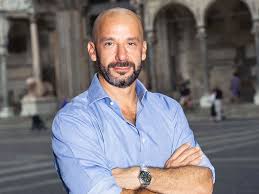 The former italy striker, currently working with the national team, announced in 2018. Biografia Di Gianluca Vialli