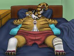 Tiger Boy 01 on X: [NSFW alert] Try to use another style to color up my  painting Wondering which way to Anal Vore the prey is better? Feet first or  head first?