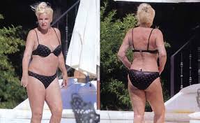 En dos video subidos a su cuenta de instagram, wanda nara se mostró muy relajada mientras recibe un masaje de parte de la esteticista joice rodríguez. Como Wanda Nara Otras Famosas Que Tambien Fueron Retratadas Al Natural Tn