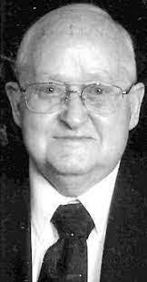 Marcus Holtzclaw's Instagram, Twitter & Facebook