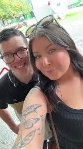 Danielle Colombo (@daniellecolombo)