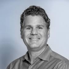 Autumn Kaufman's Instagram, Twitter & Facebook