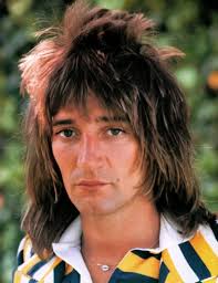 With his distinctive raspy singing voice. Rod Stewart Photos 8 Of 75 Last Fm