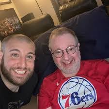 Lori Borders's Instagram, Twitter & Facebook