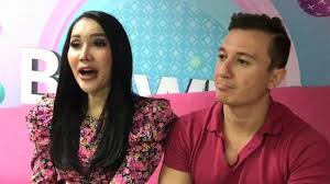 Botol bangladesh viral tik tokmd coffee channel download mp3. Tag Pria Bule Lucinta Luna Merasa Tidak Laku Pria Indonesia Tahu Latar Belakangnya Kini Siap Nikahi Bule Tribunnews Com Mobile