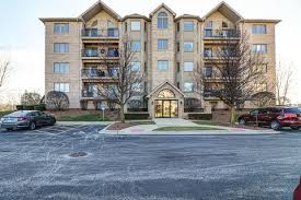 The population was 847 at the 2010 census. 8525 Woodward Ave 402 Woodridge Il 60517 25 Photos Mls 10946909 Movoto