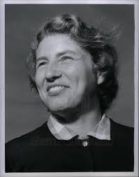 1958 Press Photo Mrs. Keith Le Clair