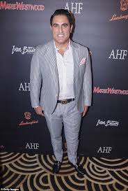 Tasia wells/getty images mercedes mj javid 's husband will be keeping his distance from reza farahan for at least. Shahs Of Sunset S Reza Farahan Obtains Three Year Restraining Order Against Mercedes Javid S Husband Daily Mail Online