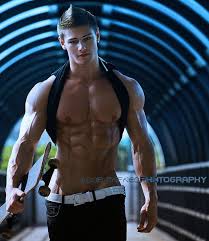 Rising Star Fitness Model Jeff Seid Talks With