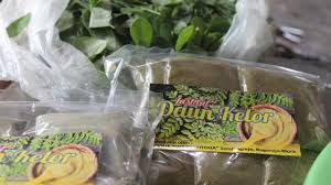 Daun kelor bisa dikatakan kaya akan senyawa antioksdian, dalam daun kelor terkandung sekitar 30 senyawa antioksidan. Mengolah Daun Kelor Jadi Minuman Berbuka Banyak Khasiatnya Dan Bikin Perut Nyaman Ramadan Liputan6 Com