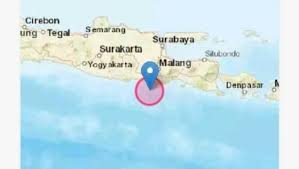 4.1 sr , kedalaman 10 km, pusat gempa berada di darat 12.8 km barat laut tarutung. 9jppcuv1uztk0m