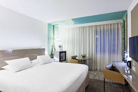 Love Room Paris Roomforday