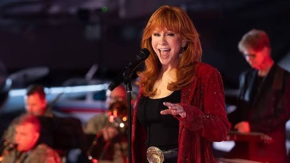 Reba McEntire - "Fancy" with The 129th Army Band - YouTube