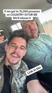 Presave COUNTRY IS FOR ME Now!