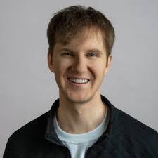 Daryl Lazaro's Instagram, Twitter & Facebook