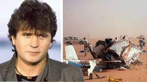 Pour lui rendre hommage, sa soeur, claire, a publié aux éditions flammarion un livre intitulé daniel balavoine. Daniel Balavoine De Nouveaux Elements Sur La Veritable Cause De L Accident D Helicoptere Qui Lui