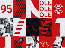 Stimmungsvolle festtage und neujahrsbeginn an bord unserer kreuzfahrtschiffe! Die Schriften Der Bundesliga Vereine Die Schriften Aller 18 Clubs
