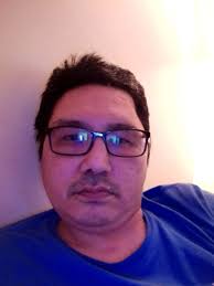 What are some fishing hooks you use that are lucky? I heard orange or  silver lures them/ jiggling