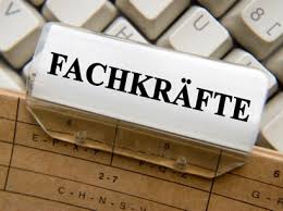 Wenn sie die banken detailliert miteinander vergleichen, werden sie sicherlich auch den einen oder anderen anbieter finden, der eine kostenlose kreditkarte im portfolio hat. Finanzbranche Mit Schnellen Reaktionen Finden Banken It Fachkrafte Springerprofessional De