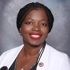 Glenda Nash's Instagram, Twitter & Facebook