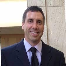 Robert Fialkowski's Instagram, Twitter & Facebook