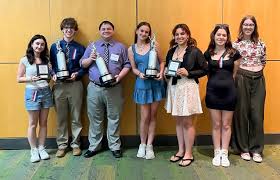 Firebirds and Lions earn top awards, qualify for national competition  during weekend speech and debate tournament