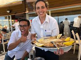 Going To The Restaurant Foto De Passaro Azul Olhos De Agua Tripadvisor