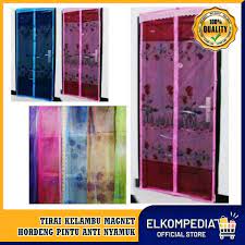 Di sana bisa memilih motif tirai sesuai dan kualitas serta harga yang murah. Tirai Magnet Kamar Tidur Harga Terbaik Agustus 2021 Shopee Indonesia