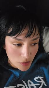 Exploring Maps in Music: The Yeah Yeah Yeahs Connection