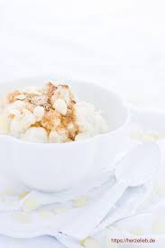 Rezept Fur Marzipan Milchreis Aus Dem Backofen Einfach Und Leicht Rezept Milchreis Rezept Winter Desserts Rezepte