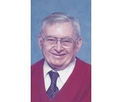 Lorena Warner's Instagram, Twitter & Facebook