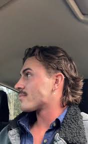 Edward Sansom's Instagram, Twitter & Facebook