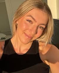 Ebony Charles's Instagram, Twitter & Facebook