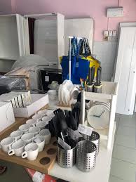 Aktiviti melukis dan mewarnakan dala (kuda). Kelab Dekorasi Ikea Malaysia Facebook