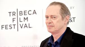 Steve Buscemi tự hào phục vụ New York với tư cách là lính cứu hỏa trước  cuộc tấn công bạo lực ngẫu nhiên
