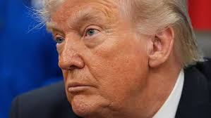 Trump signs order to help more people get retirement savings plans