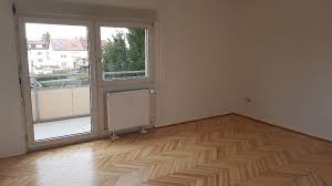 Akademiker ehepaar aus feudenheim sucht 4zkb mit garten in ma feudenheim, wallstadt oder in der nähe. 4 Zimmer Wohnung Zu Vermieten Im Kolbengarten 3 69123 Heidelberg Pfaffengrund Mapio Net