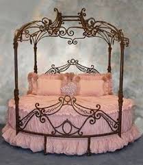 You will find the round beds queen size in a large variety of appealing designs and styles. 80 Round Beds Ideas Round Beds Circle Bed Bedroom Design