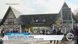 Campos do jordão é um destino de luxo. Link Vanguarda Previsao De Fim De Semana Mais Frio Do Ano Atrai Turistas Para Campos Do Jordao Assista Online Globoplay