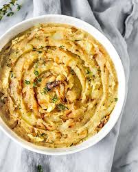 Vegan Caramelized Onion Mashed Potatoes Caramelized Onions Vegan Side Dishes Vegan Thanksgiving