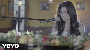 Isyana Sarasvati Tetap Dalam Jiwa Video Clip Lagu Lirik Lagu Lirik