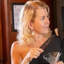 Kay Wammack's Instagram, Twitter & Facebook