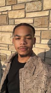 I know yall looking good today🔥🤍 Drop a selfie in the comments📸 #selfie  #thursdayvibes