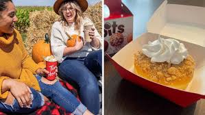 Tim Hortons Fall Menu For 2021 Is Here With An Apple Pie Donut Narcity