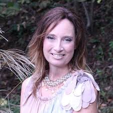 Amazon.com: Laura Matthias Bendoly: books, biography, latest update