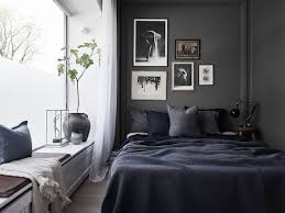 Bedroom with a wall art decor. 20 Recommended Small Bedroom Ideas To Get A Spacious Look
