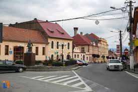 Maybe you would like to learn more about one of these? Centrul Istoric Din Zarnesti Obiective Turistice Brasov DeÈ™tepÈ›i Ro