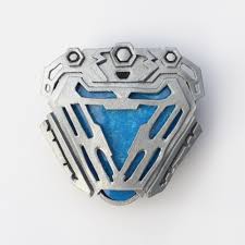 Just like the iron man armor an arc reactor powers whiplash. Iron Man Nano Arc Reactor Craftcosplay